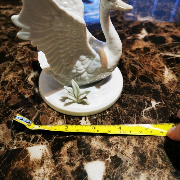 Otagiri Ceramic Swan In the Reeds Figure - Picture 13 of 14